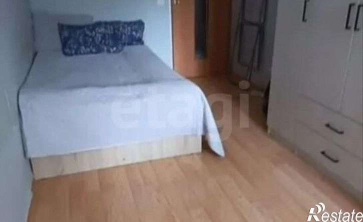 2-комн квартира улица Гусарова, 18А,  д. 18А