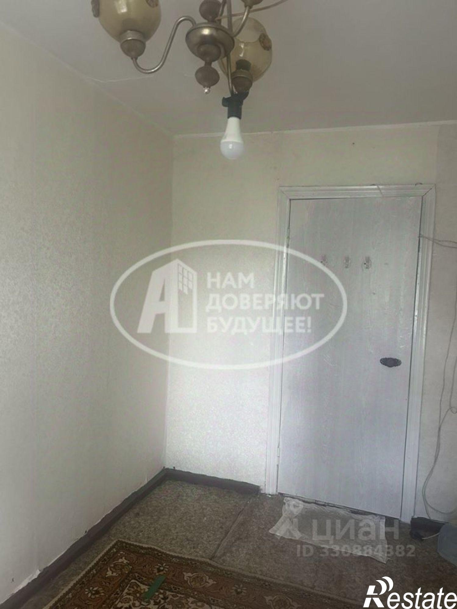 Купить комнату за 530 000 рублей на ул Закамская, 85