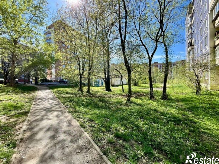 2-комн квартира б-р Гагарина, 62а,  д. 62а