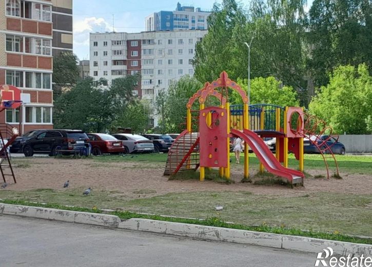 2-комн квартира ул Адмирала Макарова, 23,  д. 23