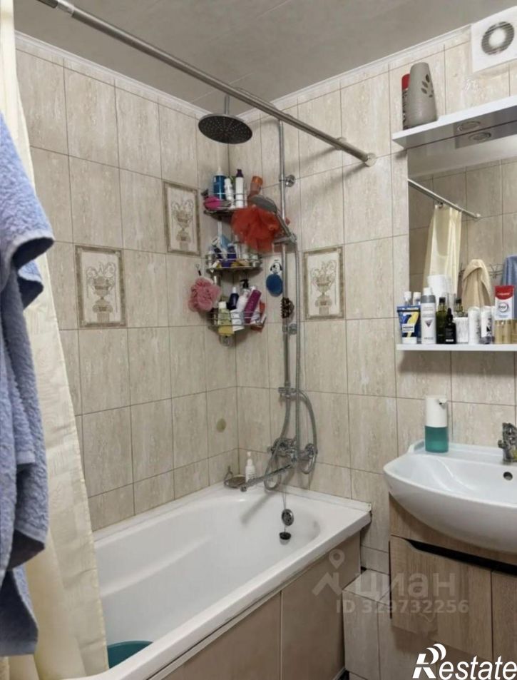 3-комн квартира ул КИМ, 19,  д. 19