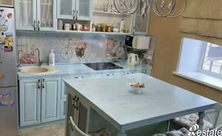 3-комн квартира улица Подводников, 96,  д. 96