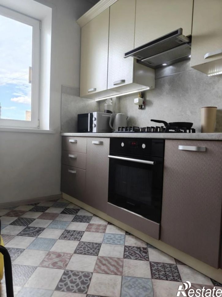 3-комн квартира Максима Горького ул., 65