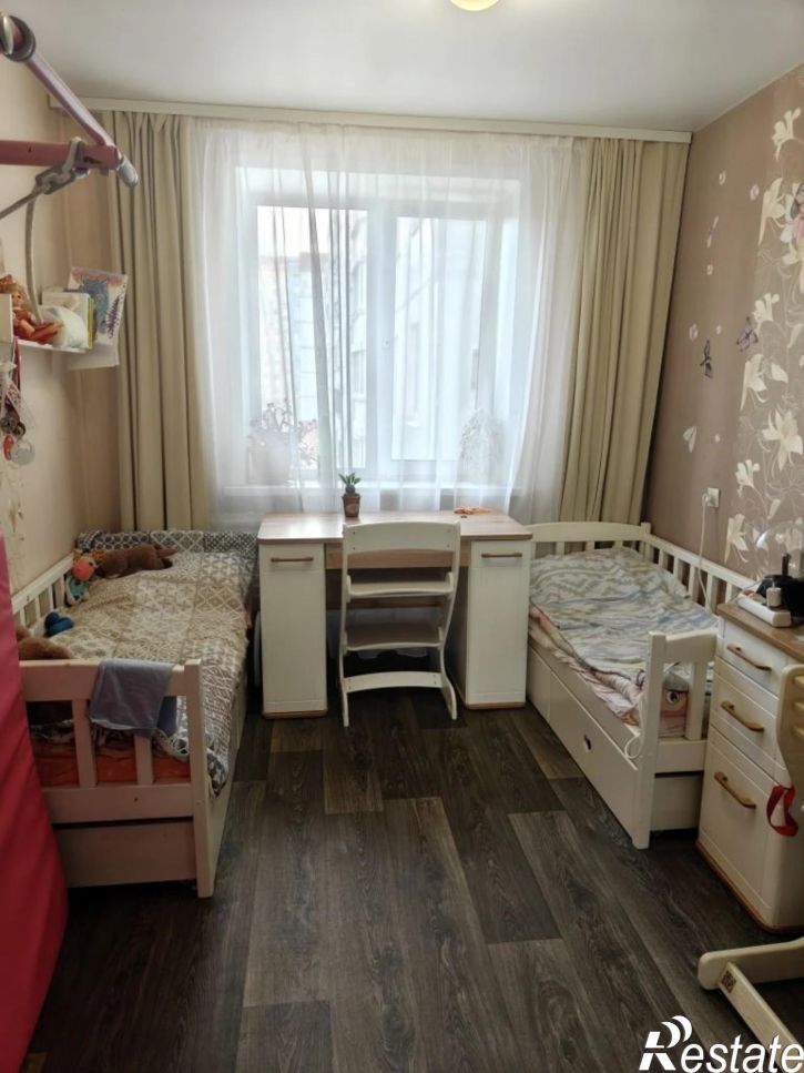 3-комн квартира Максима Горького ул., 65