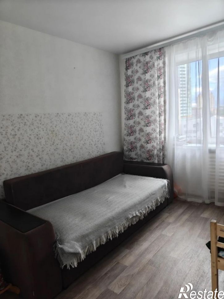 3-комн квартира Максима Горького ул., 65