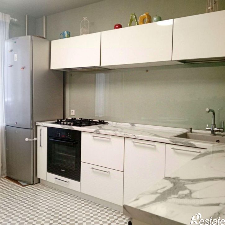 4-комн квартира ул Каляева, 20,  д. 20