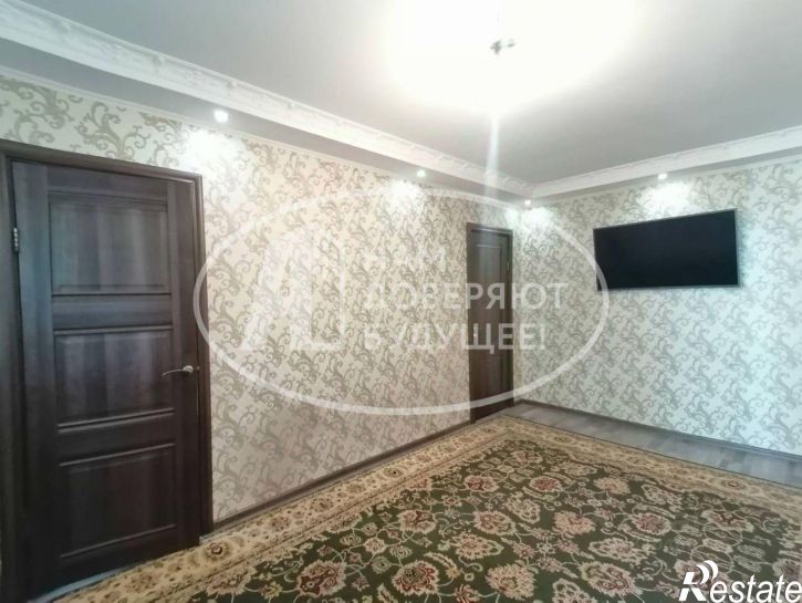 2-комн квартира ул Льва Шатрова, 13,  д. 13