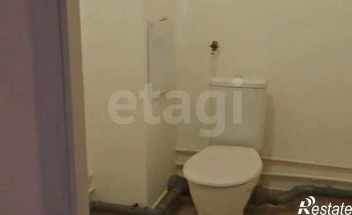2-комн квартира улица Борцов Революции, 1Ак4