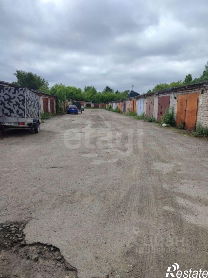 Гараж/парковка улица Борцов Революции, 8А,  д. 8А