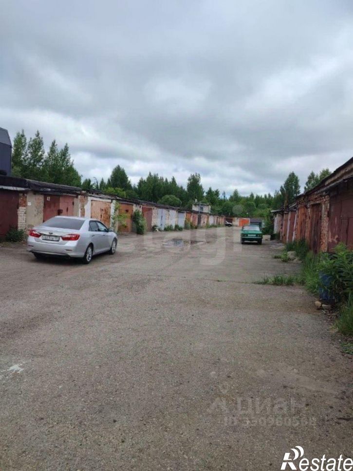 Гараж/парковка улица Борцов Революции, 8А,  д. 8А