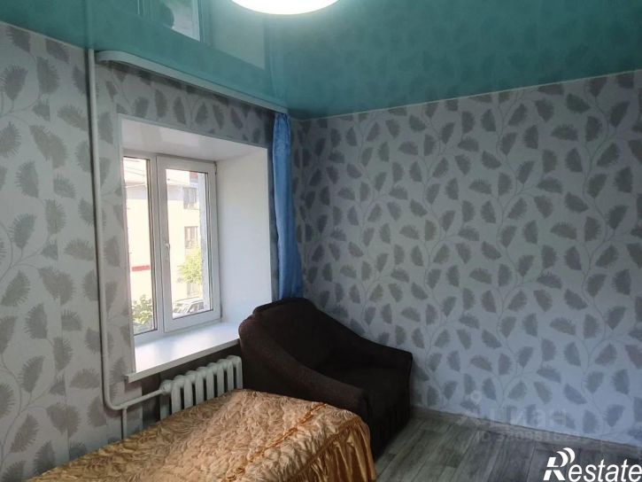 2-комн квартира улица Халтурина, 4,  д. 4