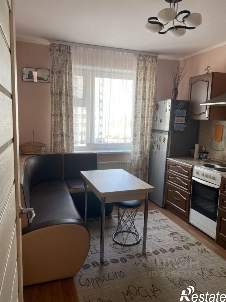 2-комн квартира улица Челюскинцев, 2Б,  д. 2Б