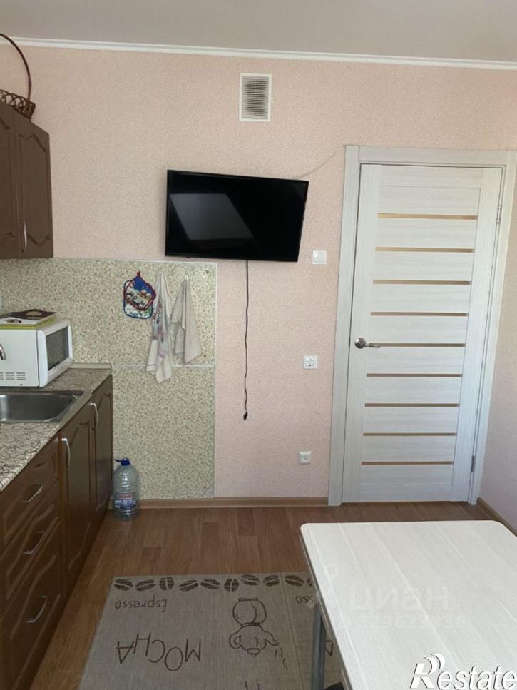 2-комн квартира улица Челюскинцев, 2Б,  д. 2Б