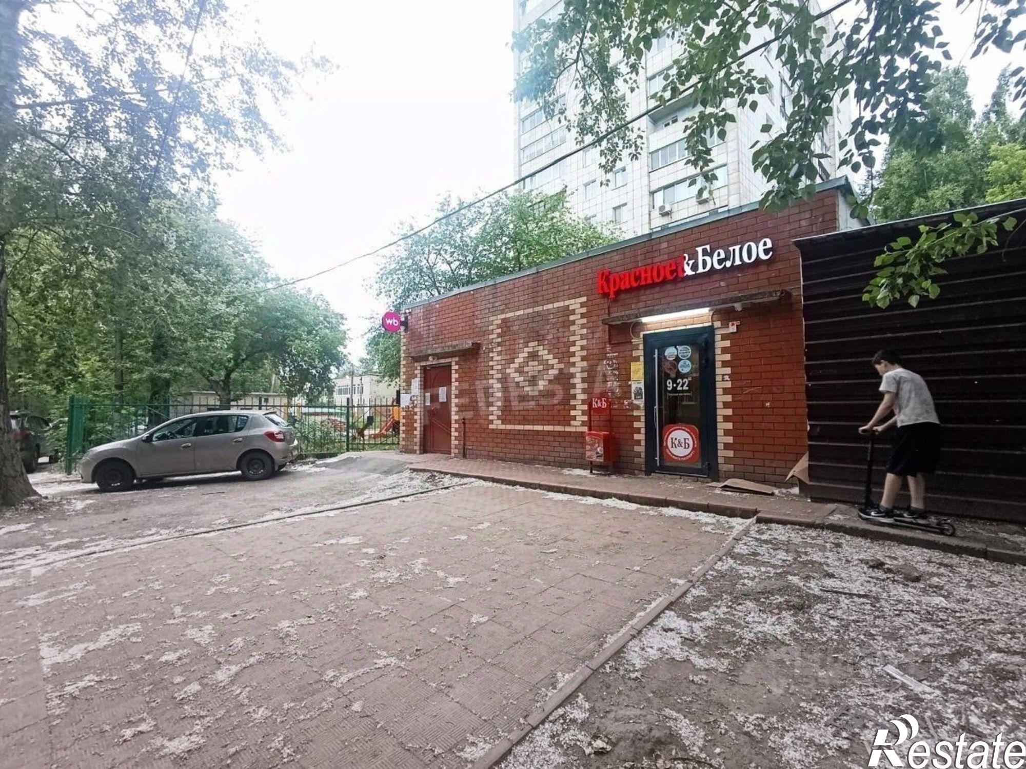 Купить торговое помещение за 17 366 900 рублей на ул Братская, 14