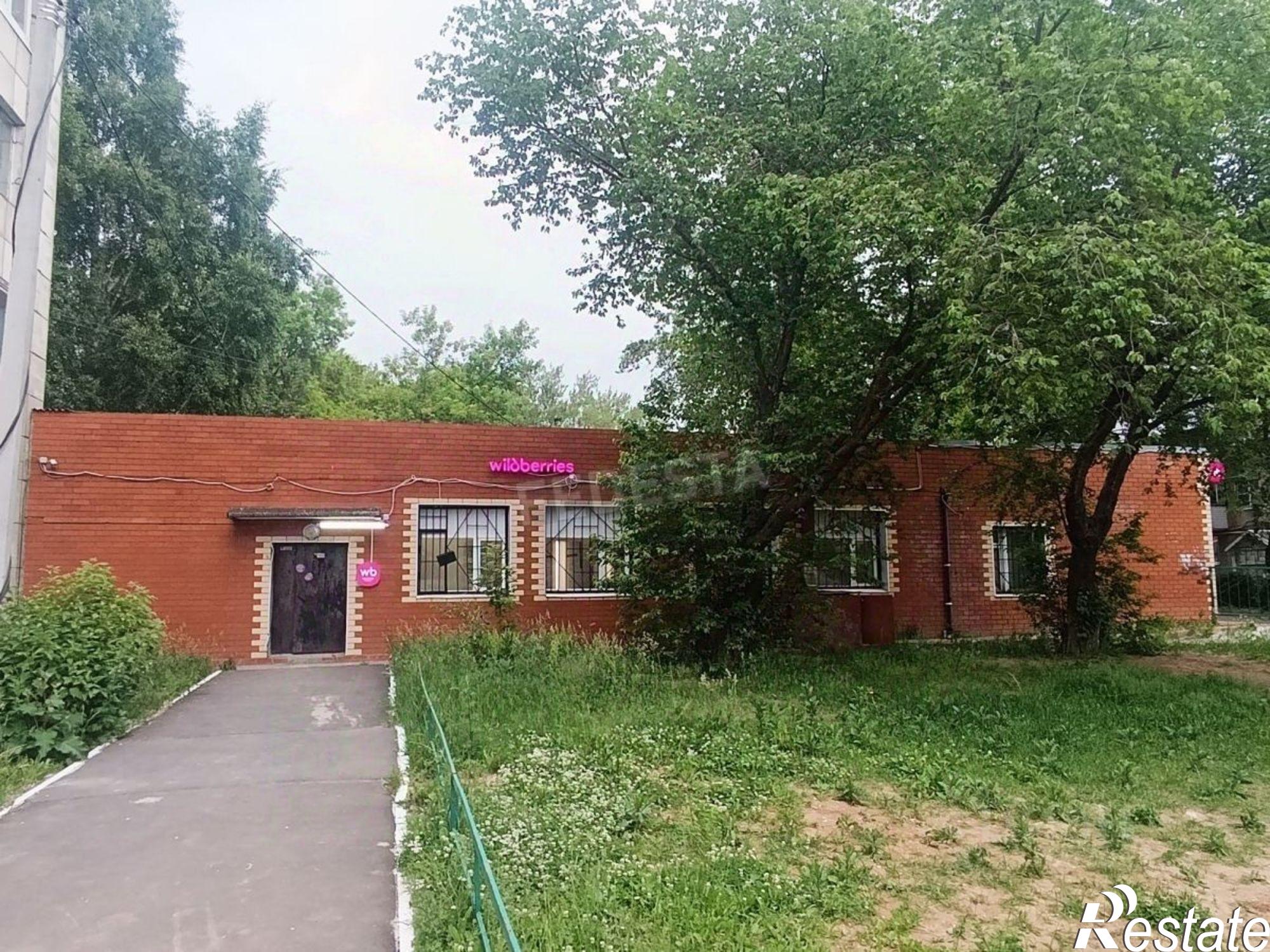 Купить торговое помещение за 17 366 900 рублей на ул Братская, 14