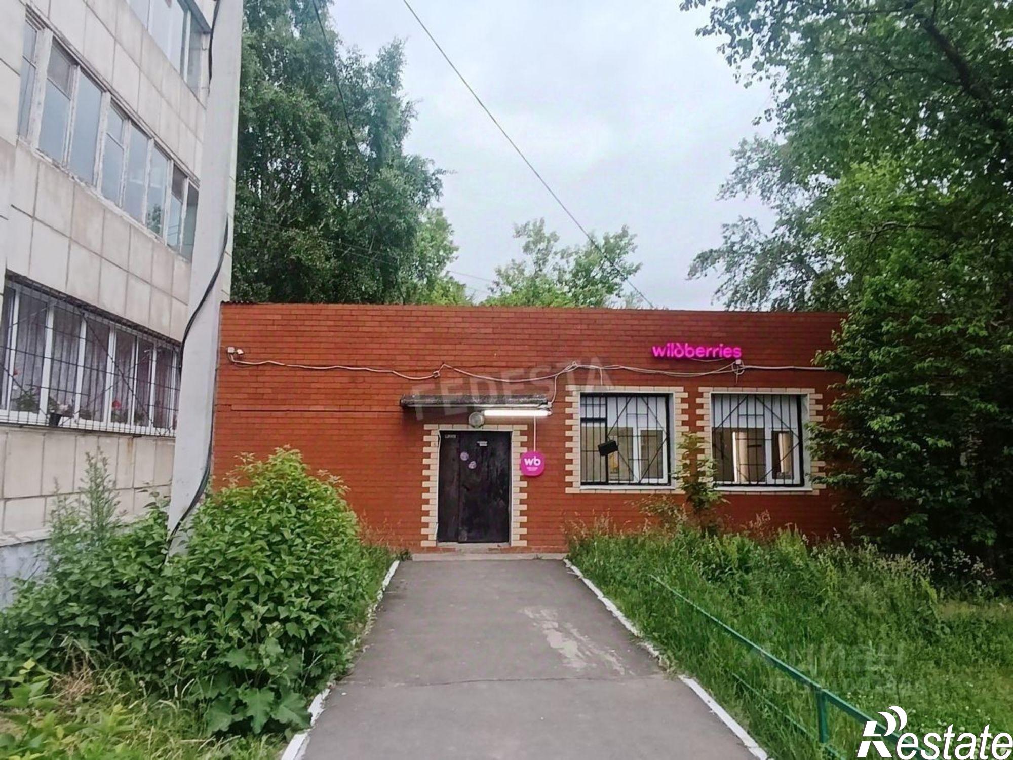Купить торговое помещение за 17 366 900 рублей на ул Братская, 14