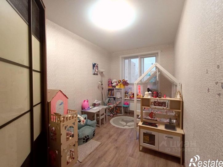 2-комн квартира Агатовая улица, 28,  д. 28