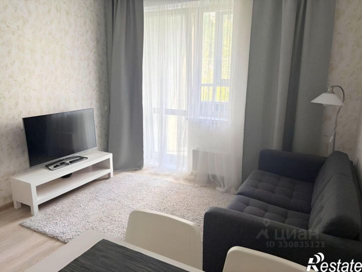 4-комн квартира ул Революции, 48в,  д. 48в