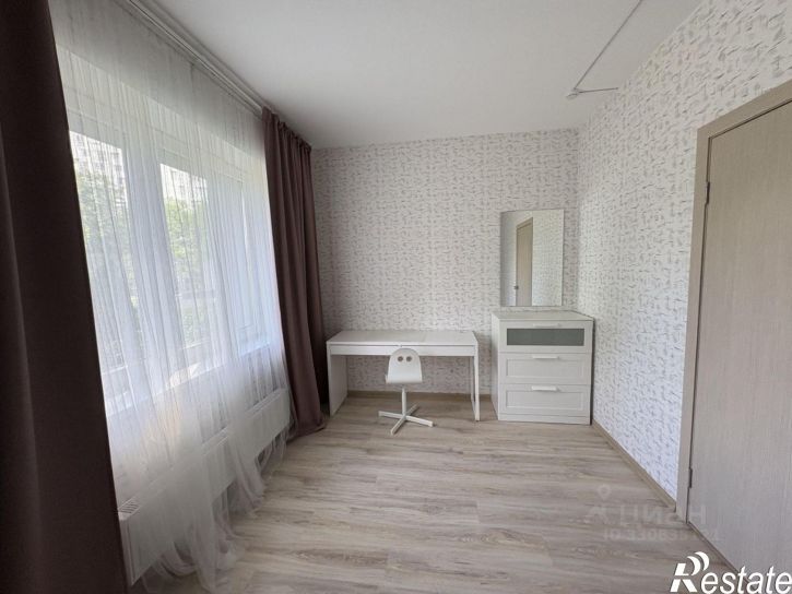 4-комн квартира ул Революции, 48в,  д. 48в