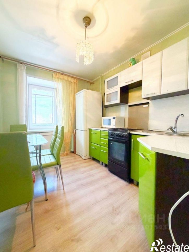 4-комн квартира улица Революции, 9А,  д. 9А