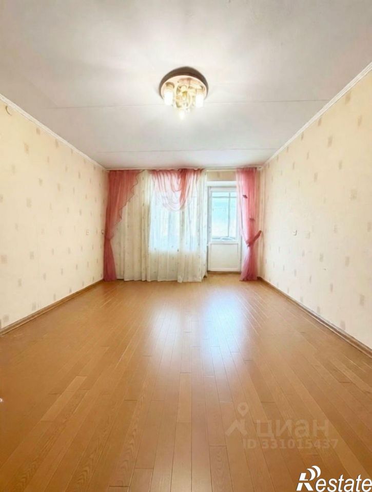 4-комн квартира улица Революции, 9А,  д. 9А