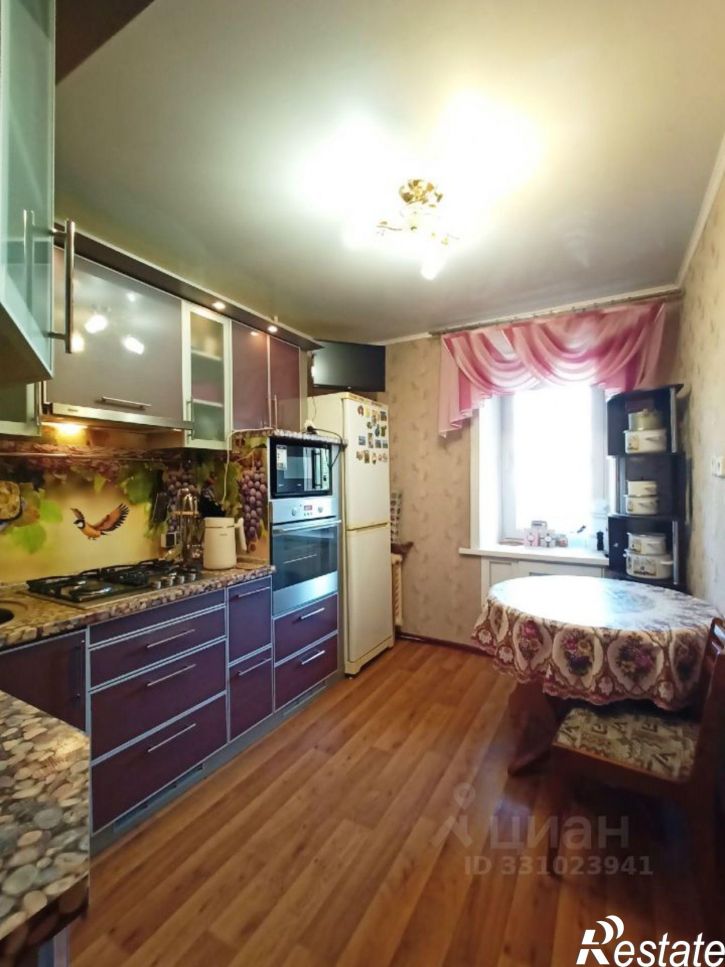 3-комн квартира ул Геологов, 19,  д. 19
