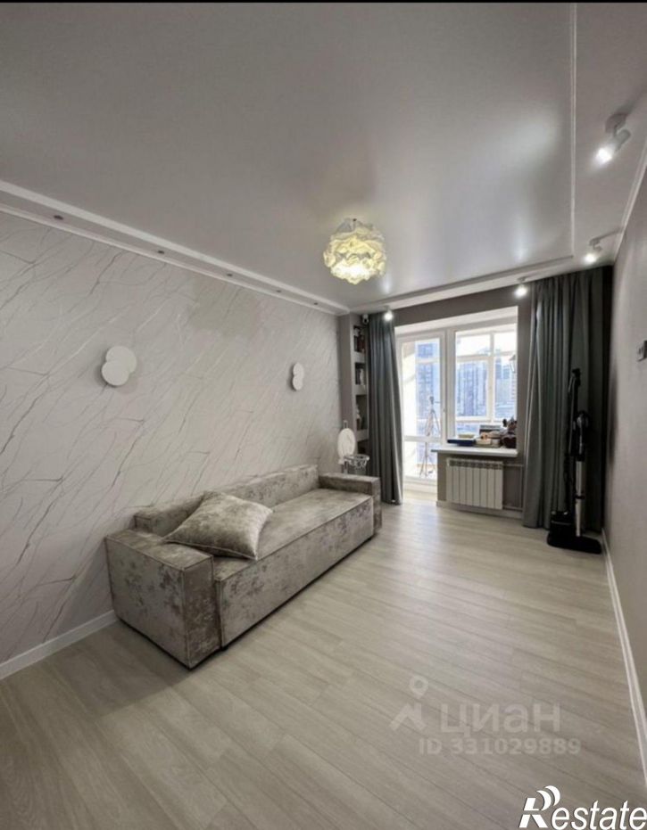 3-комн квартира улица Революции, 16,  д. 16