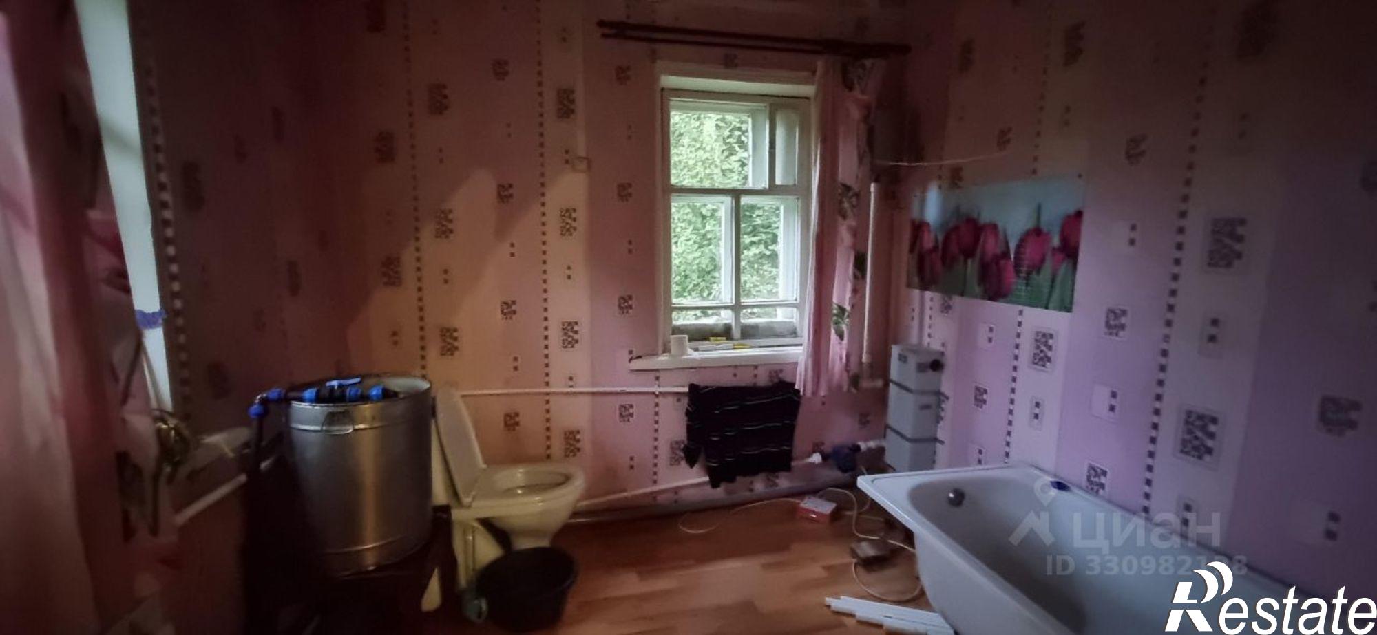 Купить дачу, дом, коттедж за 3 600 000 рублей на Сарапульская улица, 23