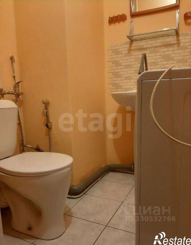 2-комн квартира Транспортная улица, 15,  д. 15