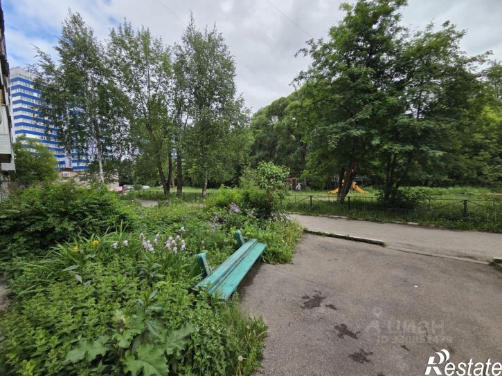 3-комн квартира улица Макаренко, 20,  д. 20