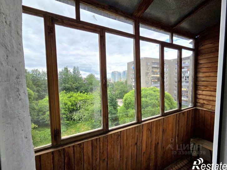 3-комн квартира улица Макаренко, 20,  д. 20