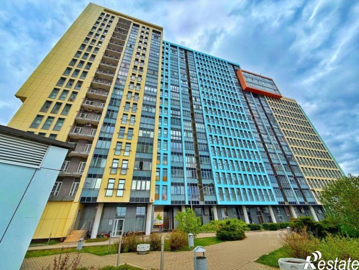3-комн квартира улица Революции, 21Б,  д. 21Б
