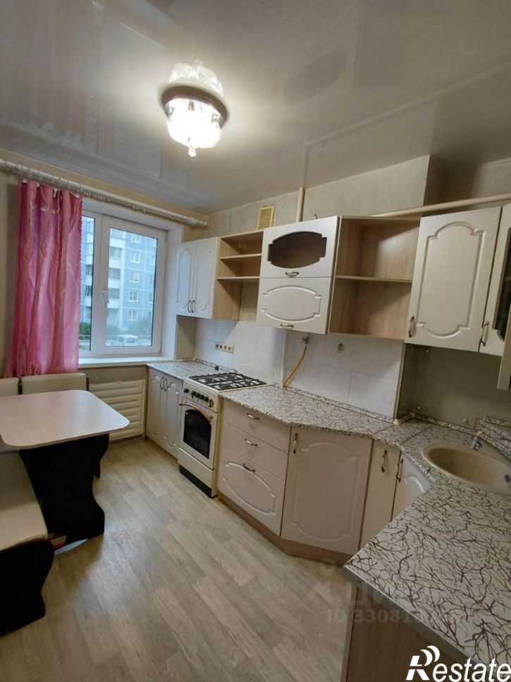2-комн квартира улица Карбышева, 84,  д. 84