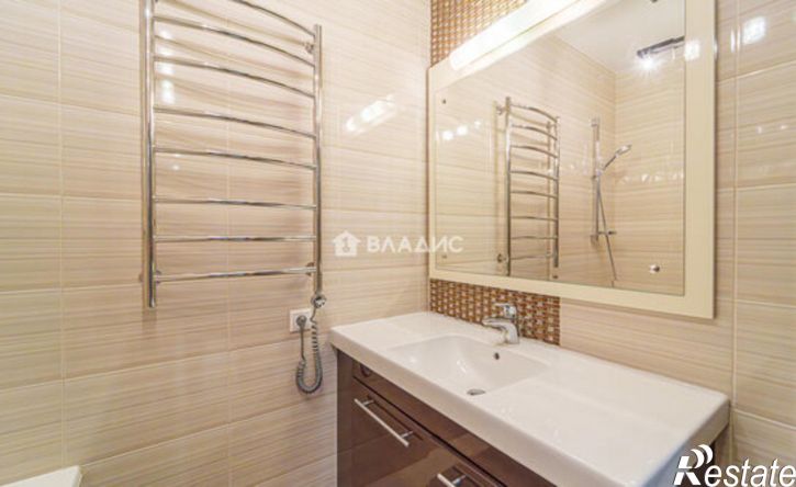 4-комн квартира шоссе Космонавтов, 217,  д. 217