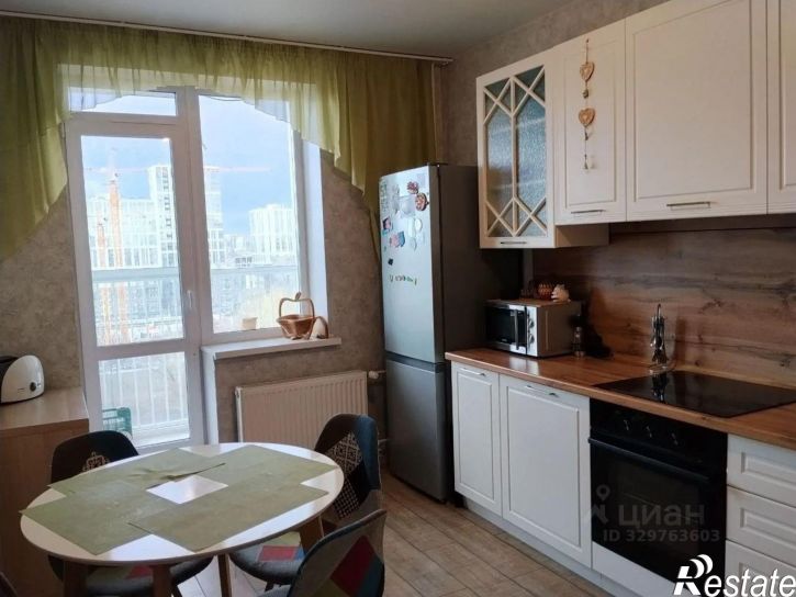 3-комн квартира ул Переселенческая, 98,  д. 98