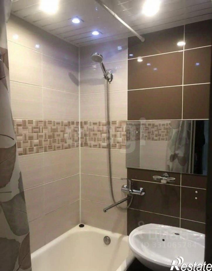 2-комн квартира ул Комиссара Пожарского, 11,  д. 11