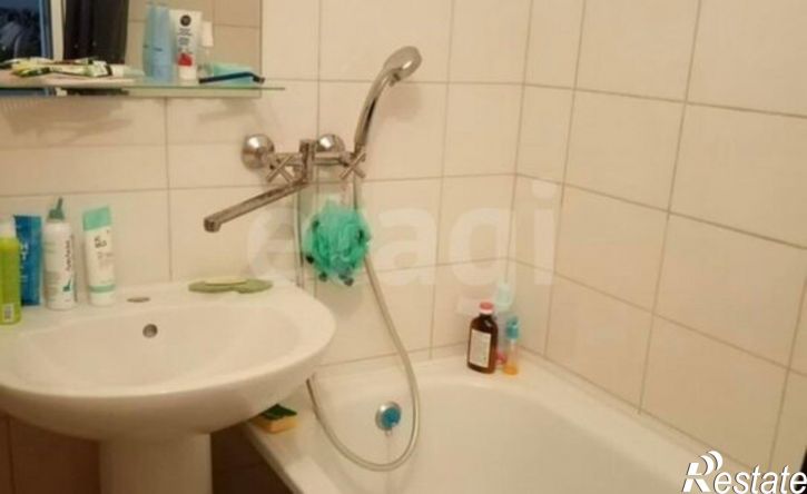 2-комн квартира ул Комиссара Пожарского, 17,  д. 17