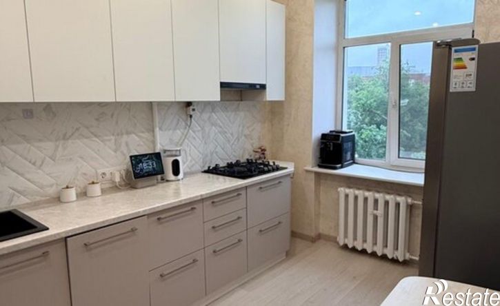 2-комн квартира Комсомольский проспект, 82,  д. 82