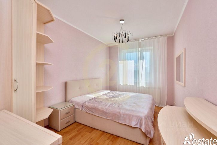3-комн квартира улица Елькина, 43,  д. 43