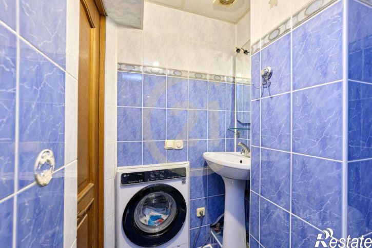3-комн квартира улица Елькина, 43,  д. 43