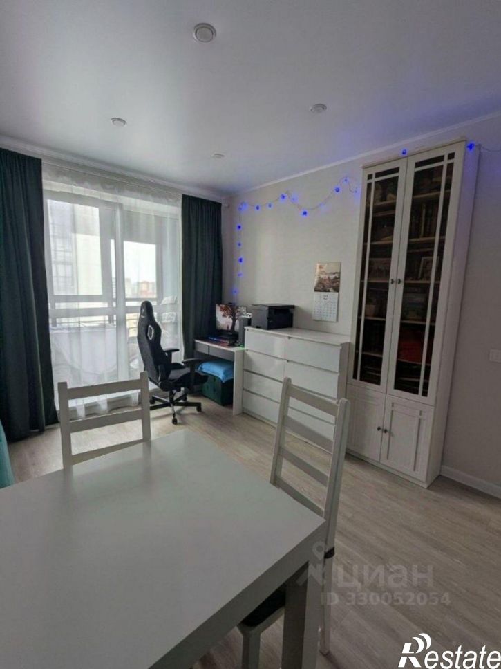 2-комн квартира улица Овчинникова, 15А,  д. 15А