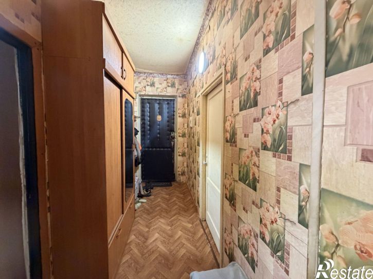 3-комн квартира ул Адмирала Ушакова, 7,  д. 7