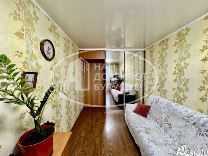 3-комн квартира пр-кт Декабристов, 3,  д. 3