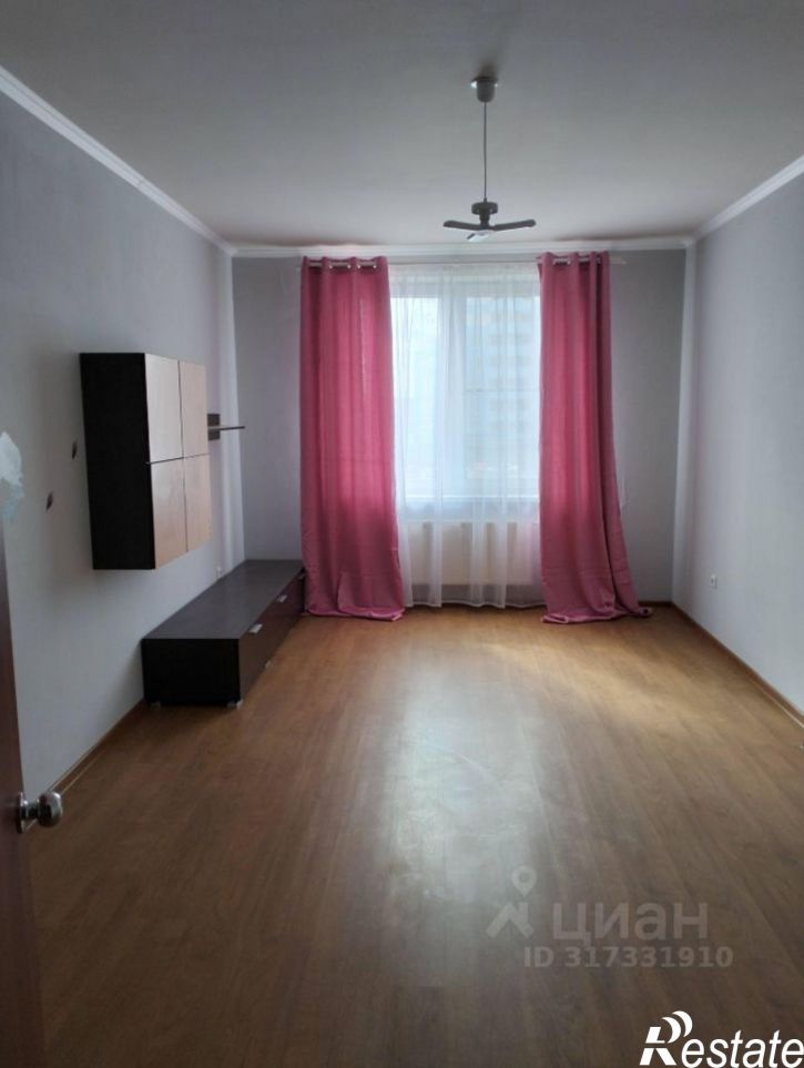 2-комн квартира Уинская улица, 35,  д. 35