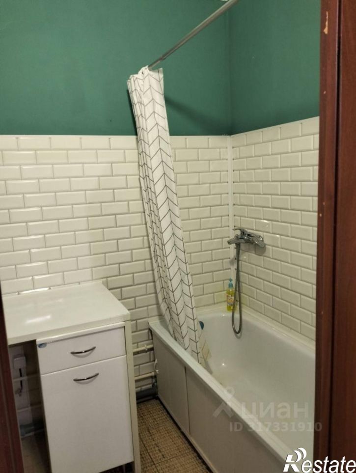 2-комн квартира Уинская улица, 35,  д. 35