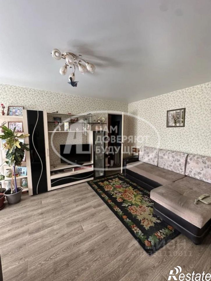 2-комн квартира улица Льва Шатрова, 32,  д. 32