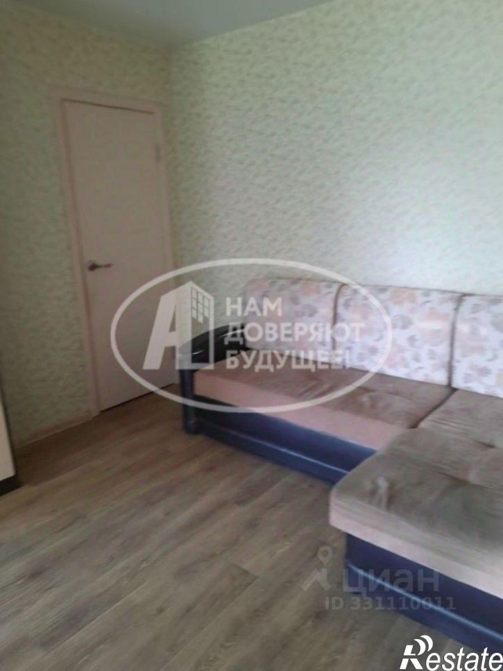2-комн квартира улица Льва Шатрова, 32,  д. 32