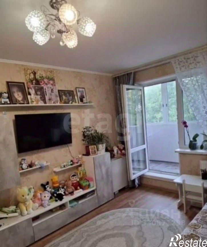 2-комн квартира ул Адмирала Ушакова, 21,  д. 21