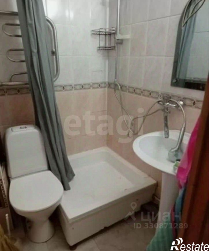 3-комн квартира ул Космонавта Леонова, 54,  д. 54