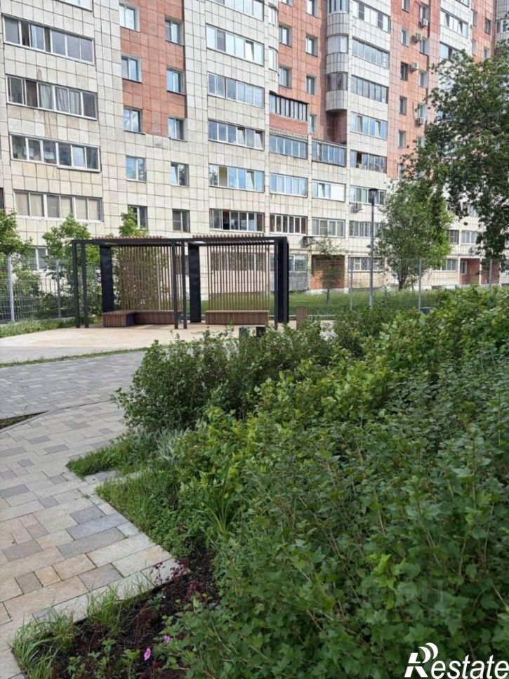2-комн квартира улица Татьяны Барамзиной, 38,  д. 38